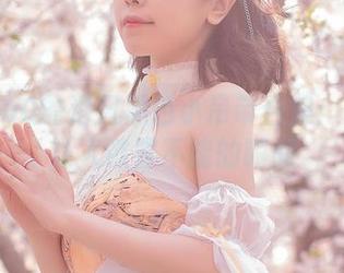 穆零Mu0的港风黑色小吊带合集：低调却让人欲罢不能的瞬间