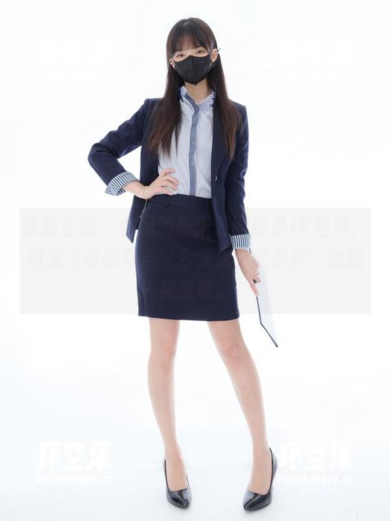 紧急企划-小恩 紧急企划 - 小恩的最新美图倒是JK经典,但怎么看都有点‘今天怎么又是你’的既视感呢。