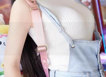 蜜桃社 - 冰露姐姐全开：福利写真让你目不转睛
