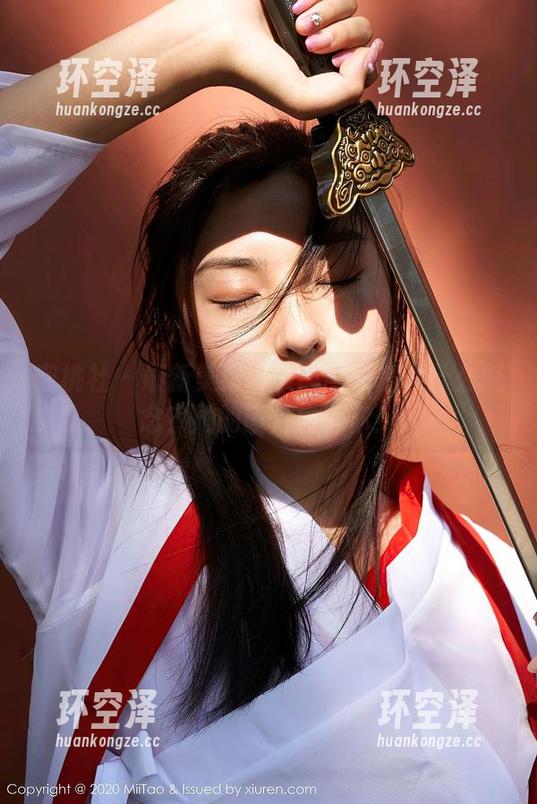 蜜桃社-美绪 蜜桃社 - 最新美绪图集:可爱是个什么概念?她的图片告诉你!