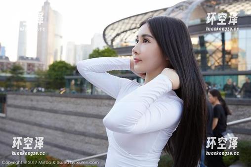 蜜桃社 - 铃木的制服穿搭图集：这位博主的分享，简直颠覆我的审美观