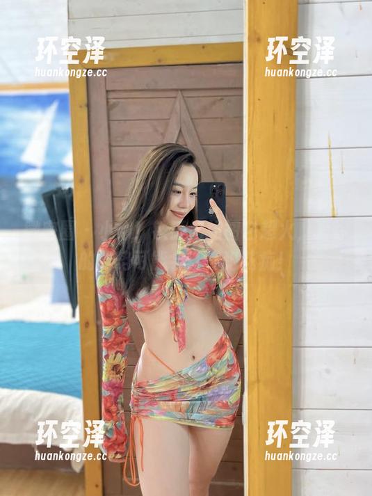 微密圈 - 小心！铁锤姐姐图包超火，爱你的姿势可能会让你犯花痴！