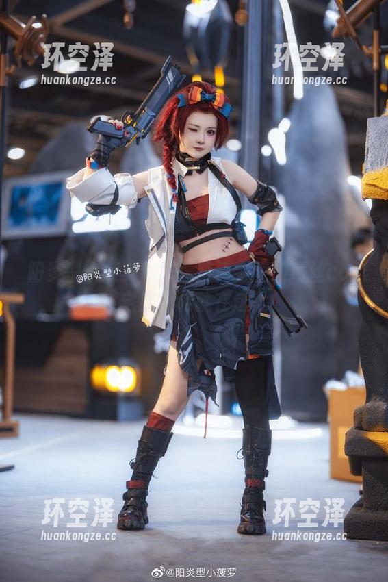 阳炎型小菠萝 阳炎型小菠萝新作:禁闭者里的莓丝cos,宅男福利就在这里!