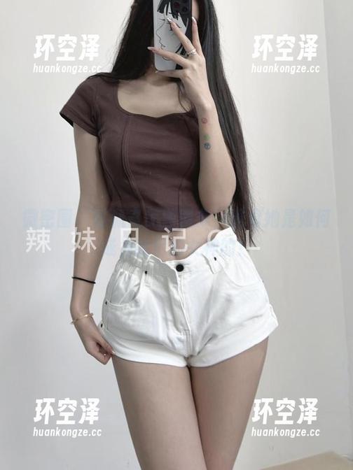 微密圈 - 陈佩奇美图图集，看看她是如何成为我们的女神的！