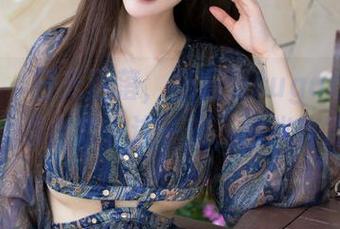 魅妍社 - 日光洒落，杨晨晨sugar的天台高清合集—这一刻，时光停滞