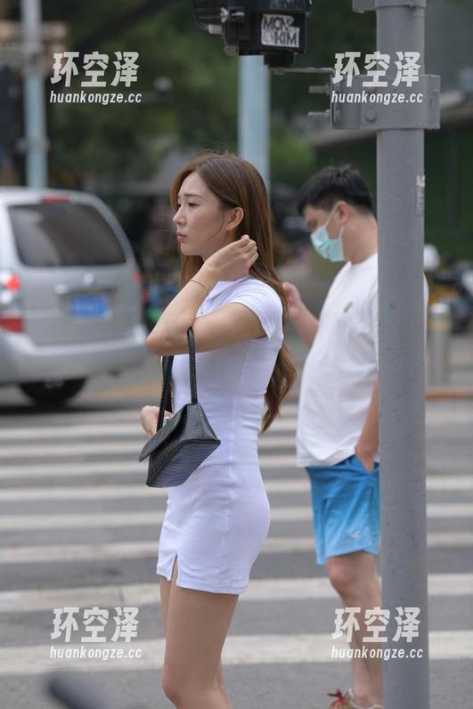 魔镜街拍 - 夏日畅想：萌宝儿的作品为何让人心跳加速？秘密在于…？