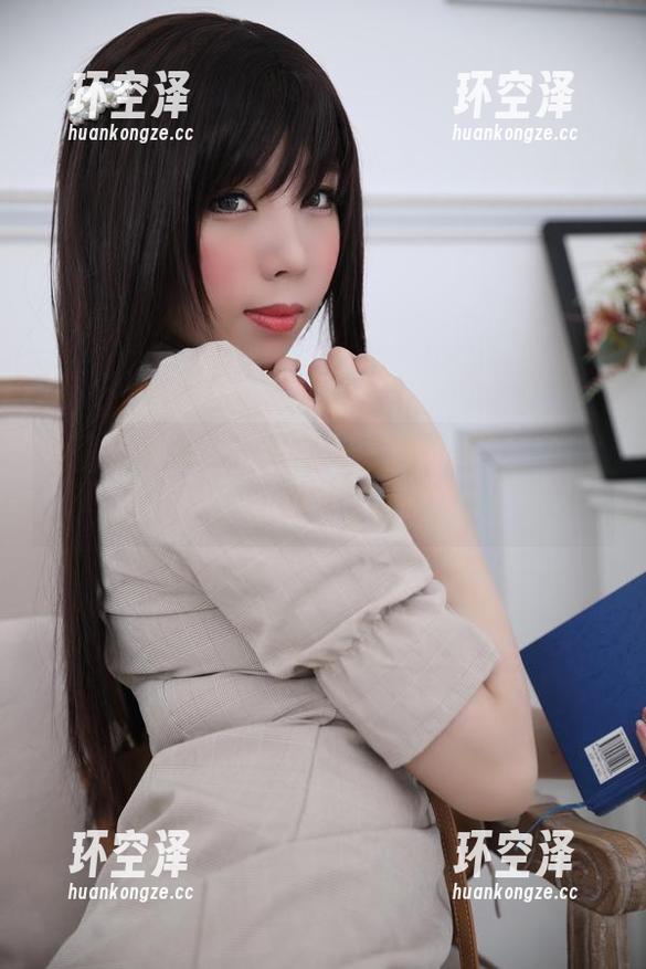 鹿野希 看鹿野希如何把单马尾眼镜娘演绎得如此生动,原图等你来翻牌!