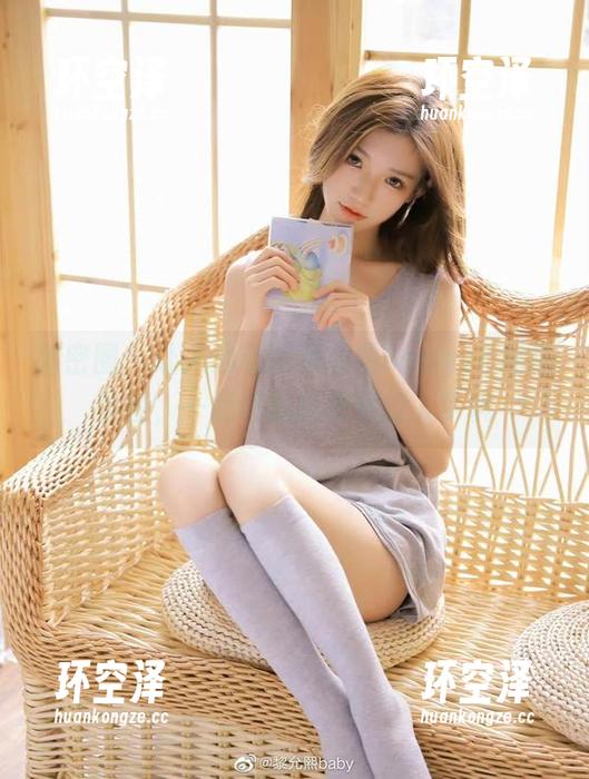 微密圈 - 让人心动的黎允熙babyJK精选美图，一眨眼就能把你拉入梦境