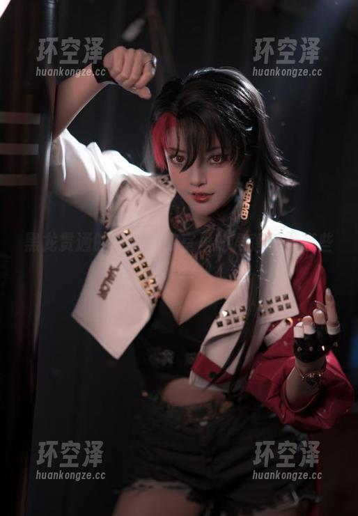 黑龙贯通 黑龙贯通的写真:教室里的角落藏着哪些秘密?